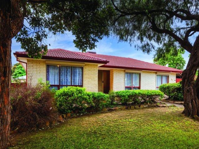 House for sale in Hackham, Adelaide