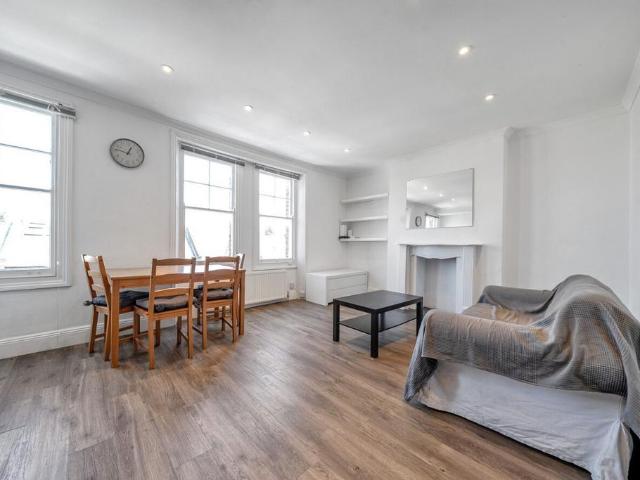 Apartment for rent in Streatham Hill, Greater London