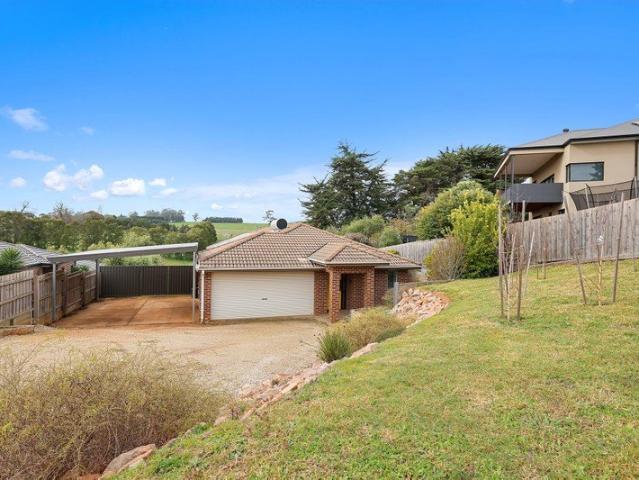 House for sale in Drouin, Victoria