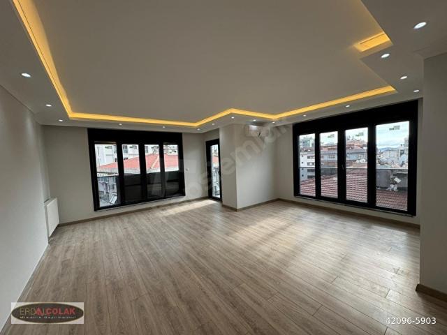 Kadiköy, İstanbul içerisinde satılık mülk
