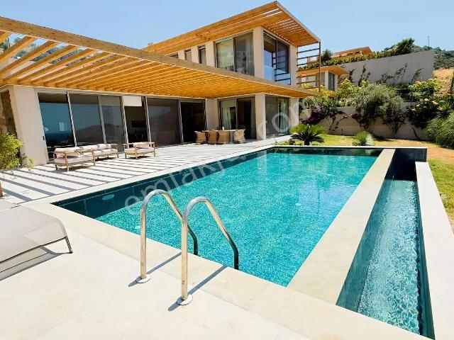 Bodrum, Muğla içerisinde kiralık Villa