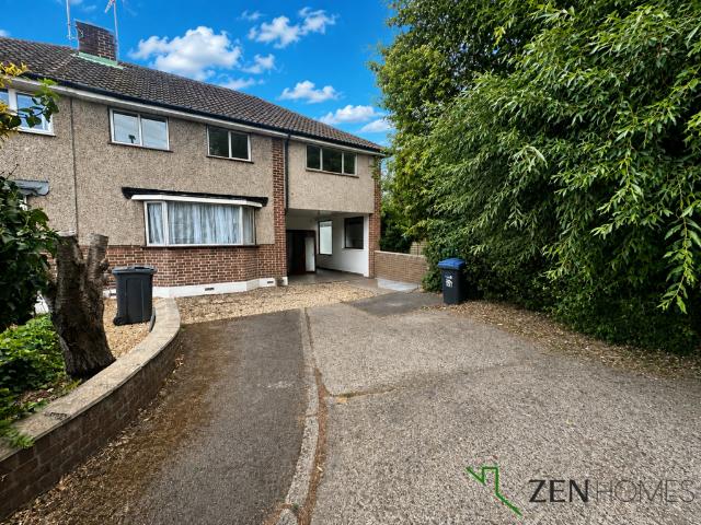 House for rent in Freezywater, Greater London
