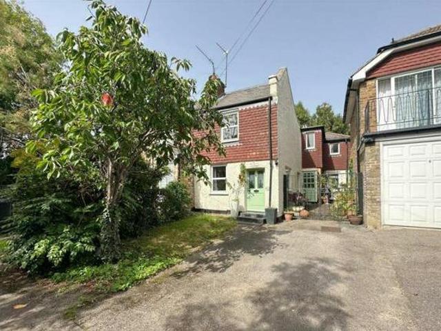 House for sale in Lyons, Greater London