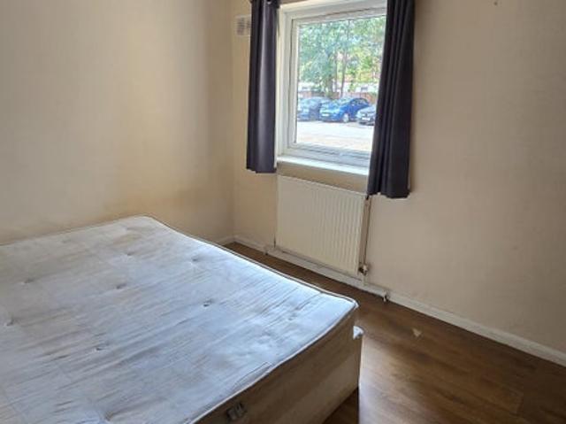 Apartment for rent in Ponders End, Greater London