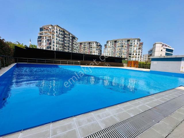 Pendik, İstanbul içerisinde satılık mülk