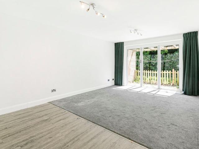 House for rent in London Borough of Croydon, Addiscombe