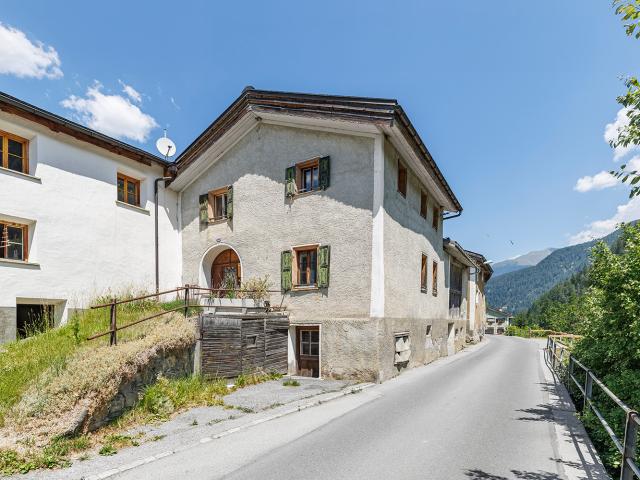 Haus kaufen in Valsot, Graubünden