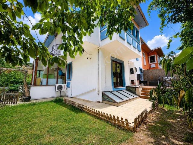 Üsküdar, İstanbul içerisinde satılık Villa