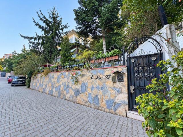 Çengelköy Mahallesi, Üsküdar içerisinde kiralık Villa