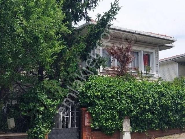 Üsküdar, İstanbul içerisinde satılık Villa