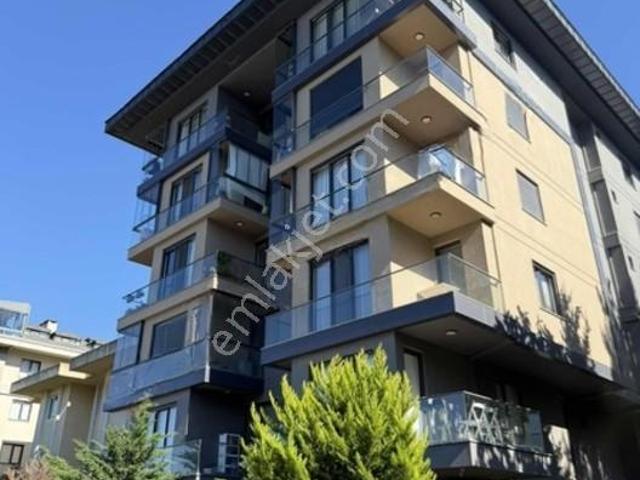 Üsküdar, İstanbul içerisinde satılık mülk