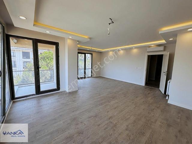 Üsküdar, İstanbul içerisinde satılık mülk