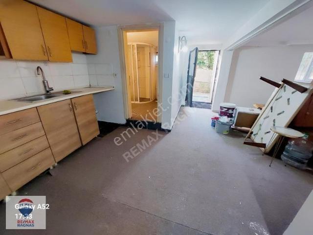 Üsküdar, İstanbul içerisinde kiralık mülk