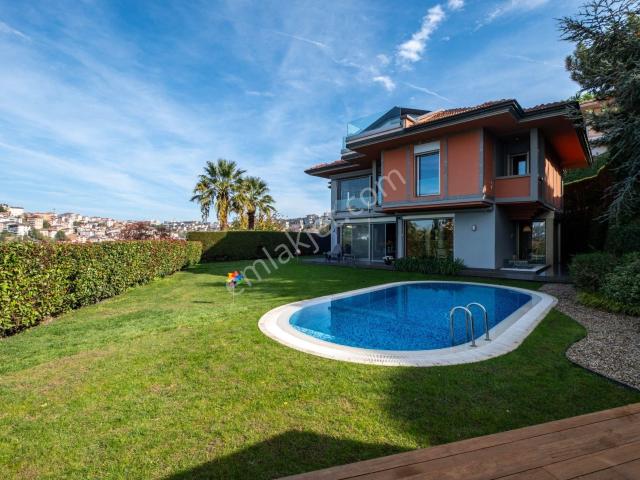 Üsküdar, İstanbul içerisinde satılık Villa