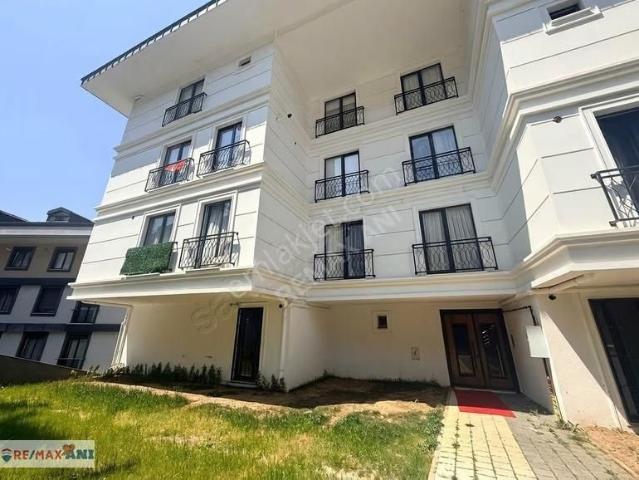 Üsküdar, İstanbul içerisinde satılık mülk