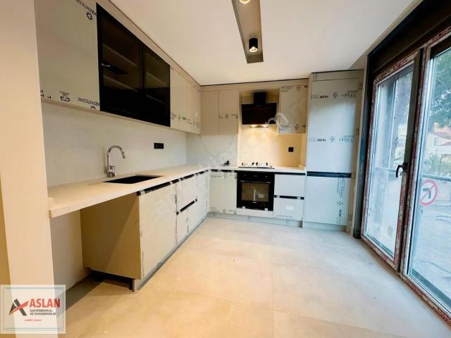 Üsküdar, İstanbul içerisinde kiralık mülk
