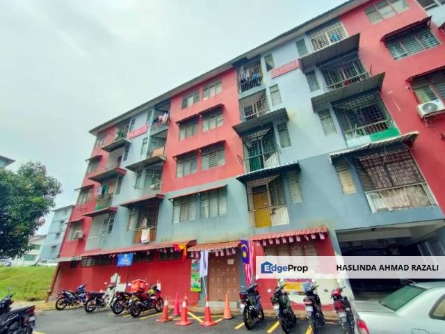Flat for sale in Selayang, Selangor