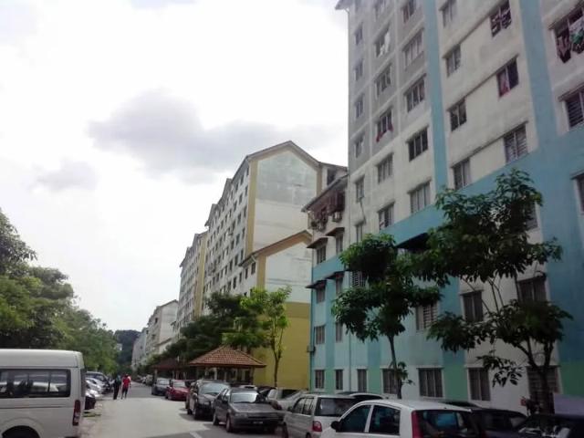 Apartment for rent in Bandar Kinrara 5, Majlis Bandaraya Subang Jaya