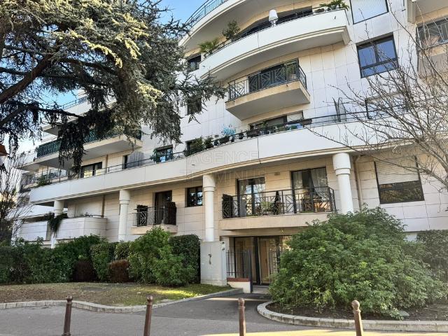 Appartement vente à France métropolitaine, Enghien-les-bains