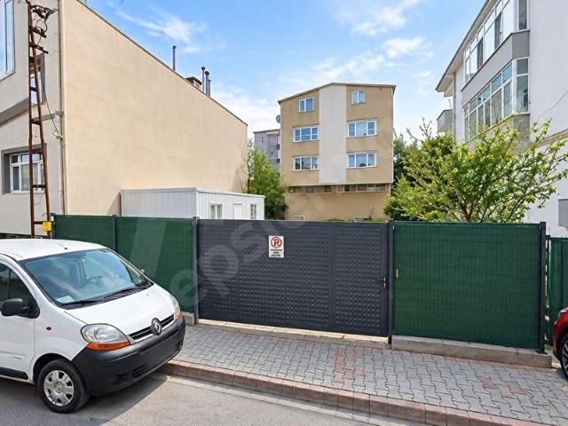 Ümraniye, İstanbul içerisinde satılık Dükkan