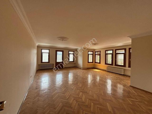 Bakirköy, İstanbul içerisinde kiralık mülk