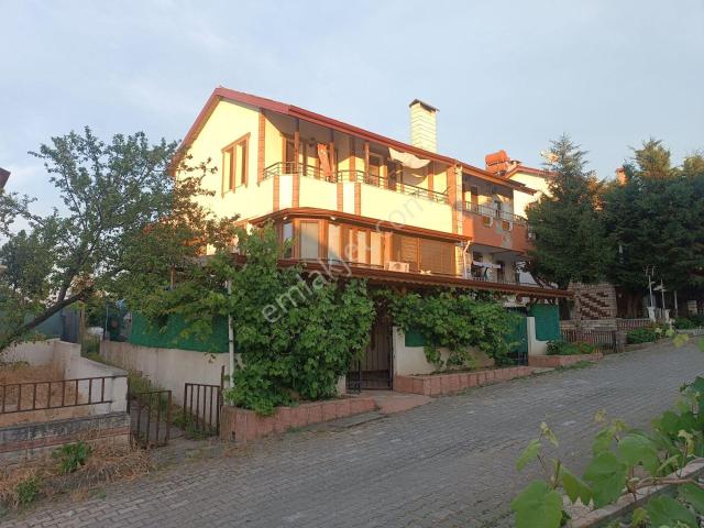 Karamürsel, Kocaeli içerisinde satılık mülk