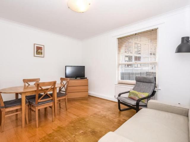 Apartment for rent in Primrose Hill, Greater London