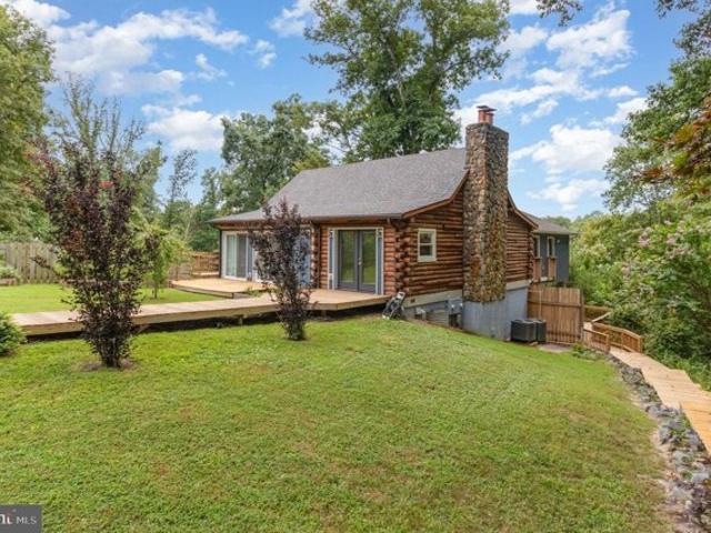 House for sale in Fredericksburg