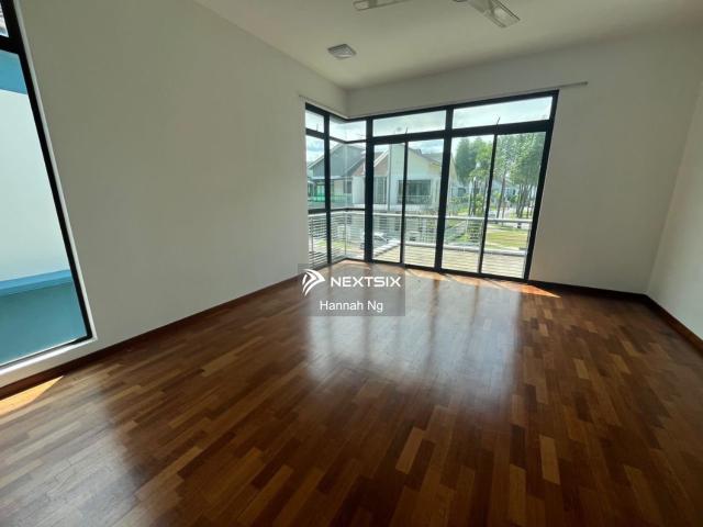Residential House for sale in Kajang, Langat