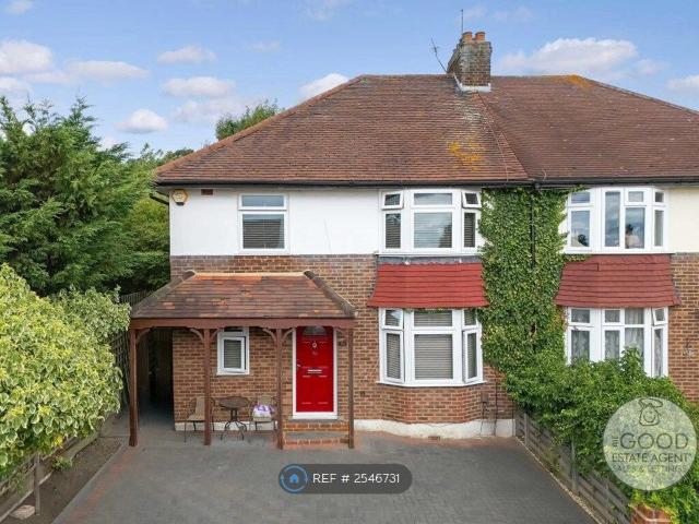 Room for rent in Debden Green, Epping