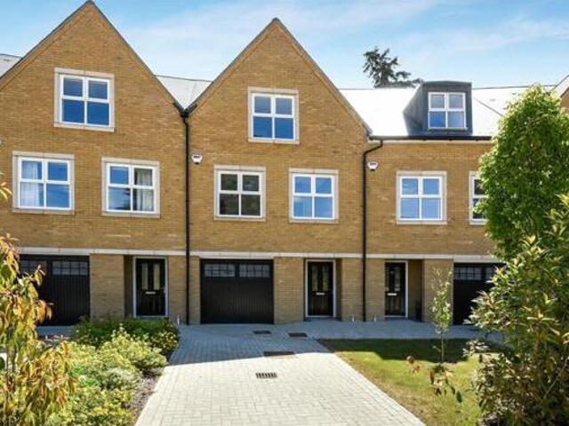 House for sale in Row Town, Surrey