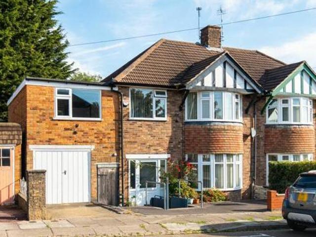 House for sale in Pinfold, Leicestershire