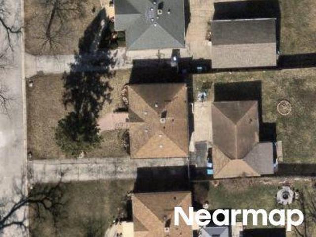 House for sale in Hillside, Illinois