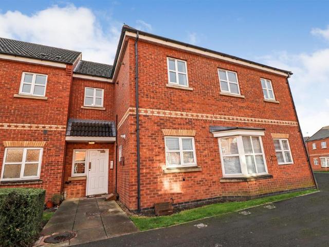 Apartment for rent in Stocking Farm, Old Wharf