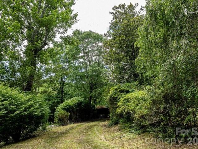 Land for sale in Hendersonville, North Carolina