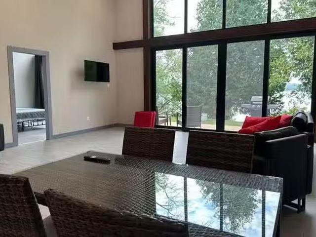 Apartment for rent in Douro-dummer, Ontario