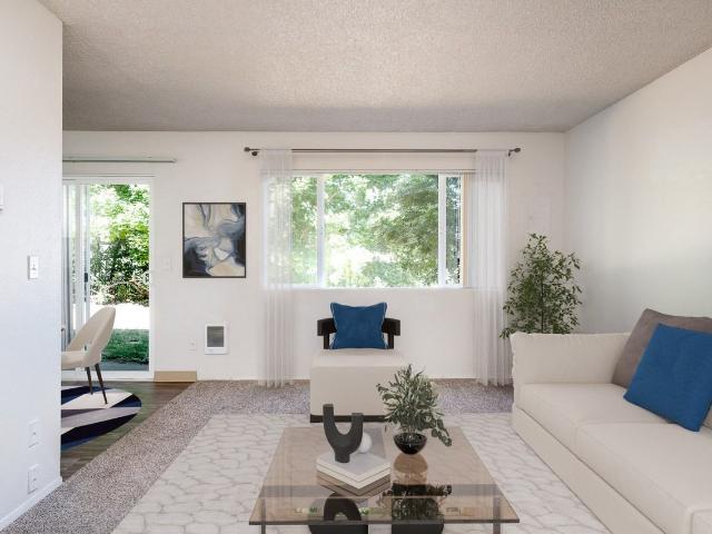 Apartment for rent in Englewood Park, Tigard