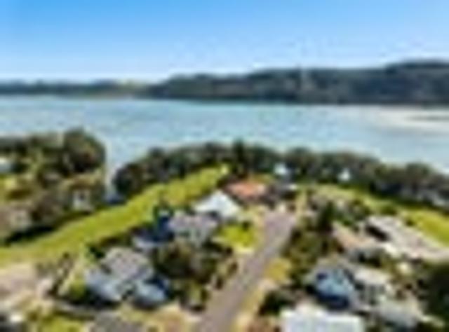 House for sale in Whangamatā, Thames-Coromandel District