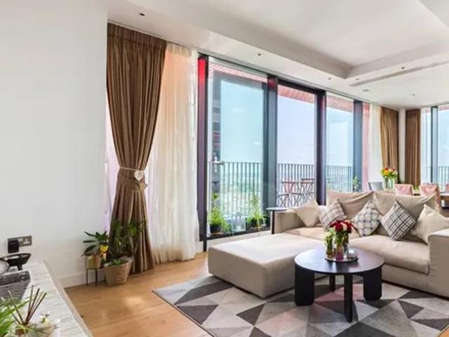 Apartment for rent in London City Island, Blackwall