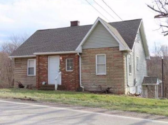 House for sale in Normalville, Pennsylvania