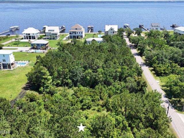 Land for sale in Bay Saint Louis, Mississippi