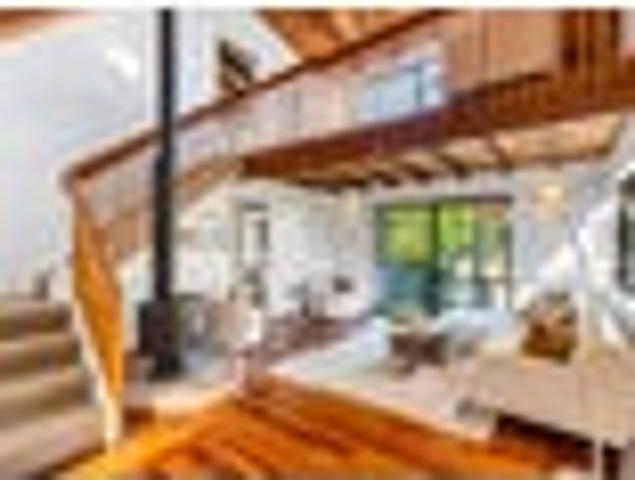 House for sale in Wairau Valley
