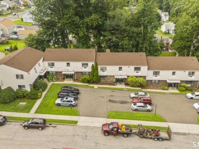 Condo for sale in Bridgeport, Connecticut