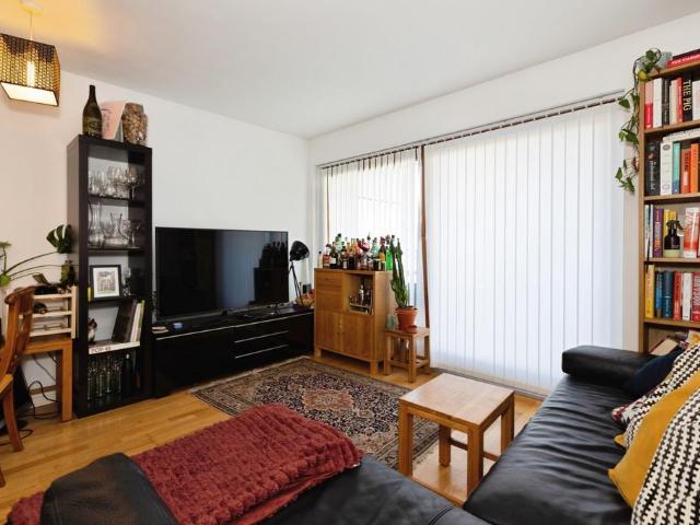 Apartment for rent in Bermondsey, Greater London