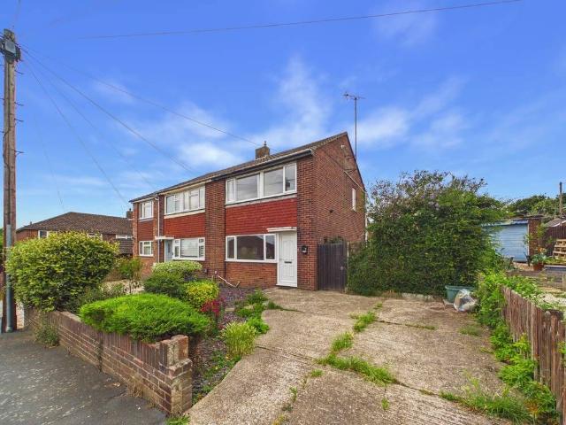 House for rent in Mile End, Fordham Heath