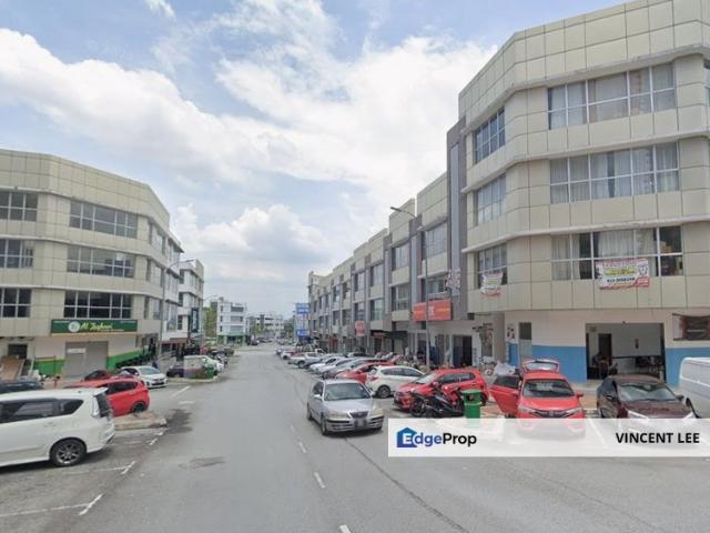 Shop for sale in Kajang, Langat