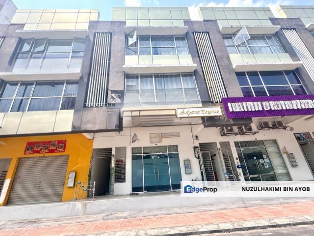 Shop for sale in Kajang, Langat