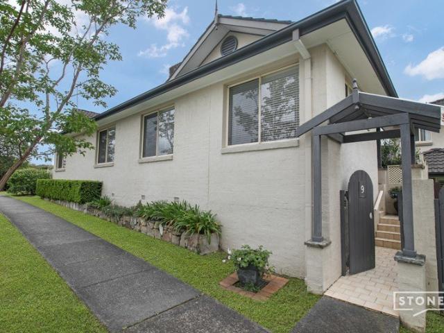 Townhouse for sale in Castle Hill, Sydney