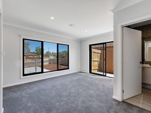 Granny Flat for rent in Camerons Creek, Victoria