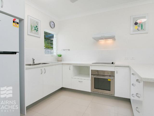Apartment for rent in Palm Cove, Queensland
